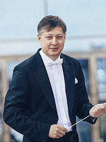 «От оперы до песни». Государственный оркестр народных инструментов РТ. Дирижёр концерта - Рустам Дильмухаметов