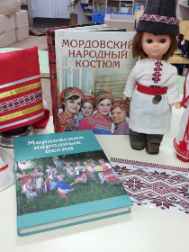 Творческие посиделки «Мордовский орнамент в современном мире»