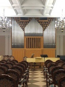 Консерватория / «Органы в свете волшебных витражей»