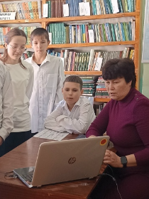 'Широка страна моя родная'