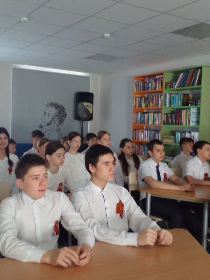 «Минувших дней святая память»