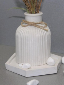 Мастер-класс «Декоративная ваза из гипса»