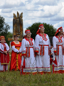 'Семейные обряды и традиции мордвы каратаев'
