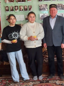 Музейный урок «Славим возраст золотой»