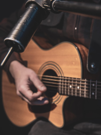 Мастер-класс «Основы техники правой руки: апояндо и тирандо»