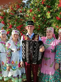 Фольклорный вечер 'С песней по жизни'