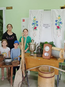 Фолк-урок 'Приданое из старого сундука'