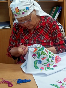 Мастер-класс по вышивке татарских узоров  гладью