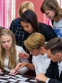 “Нам жить и помнить”