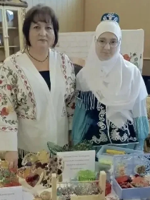 Выставка 'Будь современным, сохраняя традиции'